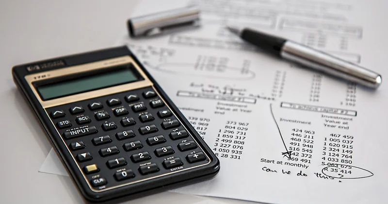 Dual record maintenance : le sujet qui n'a rien à voir avec votre portefeuille